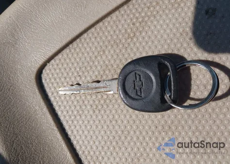 2002 Chevrolet Tahoe Lt from USA, damaged, VIN 1GNEK13Z22R199865